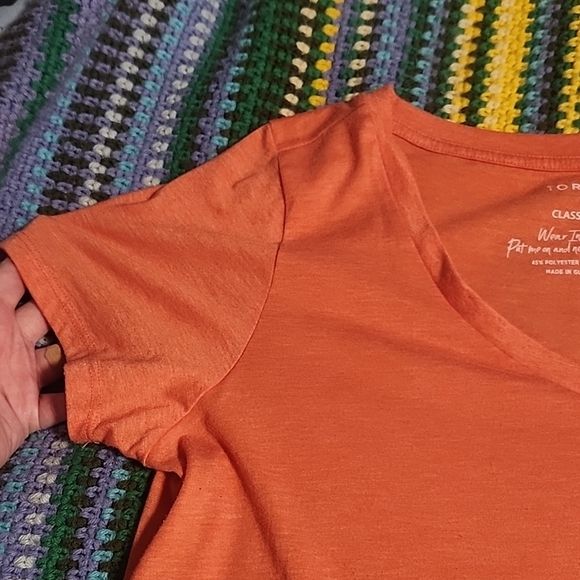 Torrid Women's Classic Fit Orange V-Neck Top - Picture 3 of 3